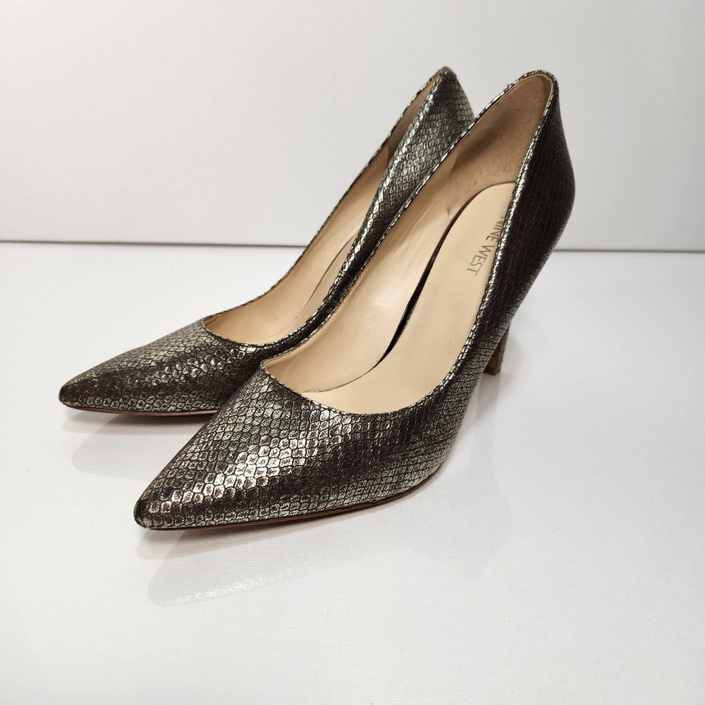 Nine West Tatiana‎ Leather Womens Heels Size 9.5M Gold Faux Snakeskin